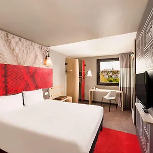3* Отель Ibis Castle Hill