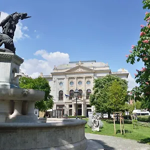 Fresh And Personal Near Buda Castle Budapest